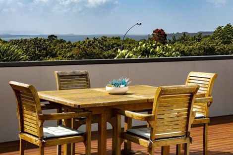 Photo of property in 12 Haden Place, Omokoroa, 3114