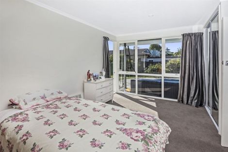 Photo of property in 393 Withells Road, Avonhead, Christchurch, 8042