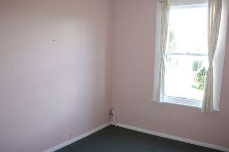 Photo of property in 22 Moerangi Street, Broad Bay, Dunedin, 9014