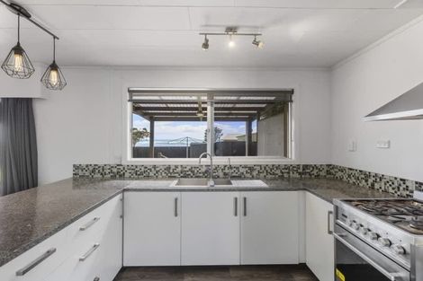 Photo of property in 54 Hume Street, Waitara, 4320