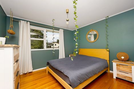 Photo of property in 60 Helena Street, Massey, Auckland, 0614