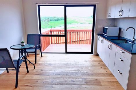 Photo of property in 38 Rathmullen Place, Pinehill, Auckland, 0632