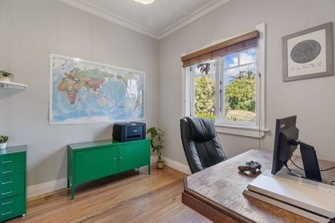 Photo of property in 9 Tahi Terrace, Glen Eden, Auckland, 0602