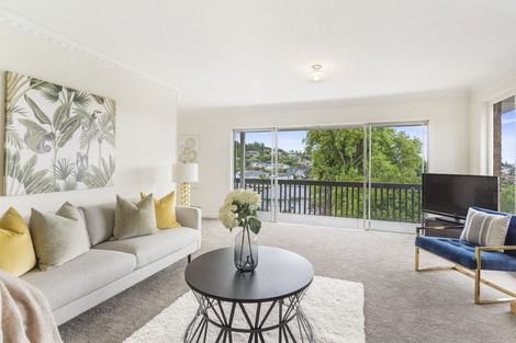 Photo of property in 29 Riverhills Avenue, Pakuranga Heights, Auckland, 2010