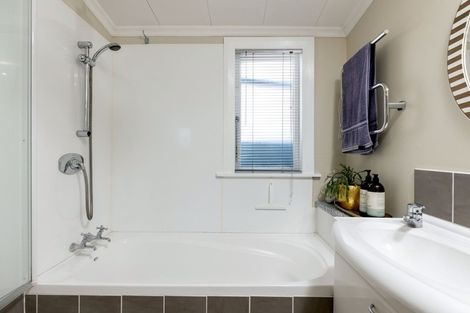 Photo of property in 126 Cleghorn Street, Redwoodtown, Blenheim, 7201