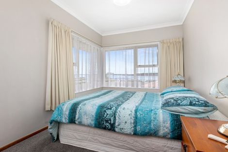 Photo of property in 66 Omokoroa Road, Omokoroa, 3114