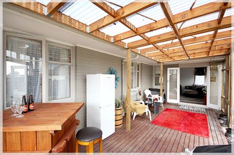 Photo of property in 2 Ngaire Street, Longburn, Palmerston North, 4412