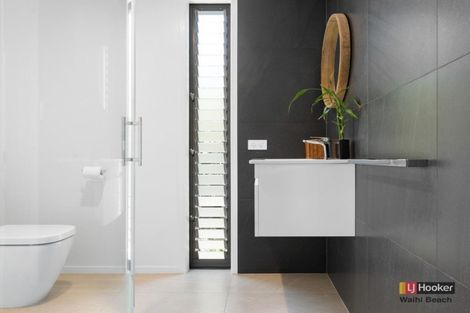 Photo of property in 6 Shaw Road, Waihi Beach, 3611