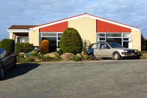 Photo of property in 6 Halton Street, East Gore, Gore, 9710