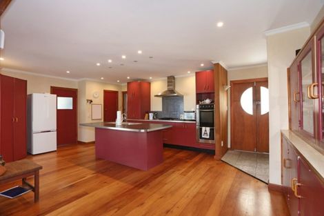 Photo of property in 41 Pukepapa Road, Marton, 4710