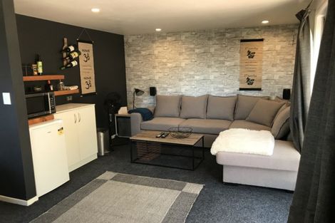 Photo of property in 2 Daniel Street, Martinborough, 5711