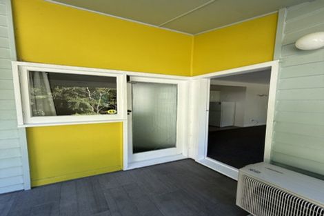 Photo of property in 2/8 Kaitawa Road, York Bay, Lower Hutt, 5013