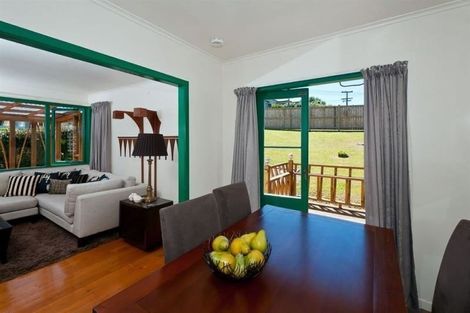 Photo of property in 1/36 Lyttelton Avenue, Forrest Hill, Auckland, 0620