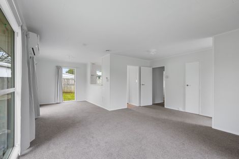 Photo of property in 12 Chantal Place, Red Hill, Papakura, 2110