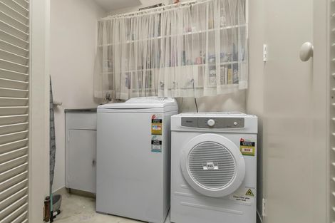 Photo of property in 17/34 Waiwera Place, Waiwera, Orewa, 0994