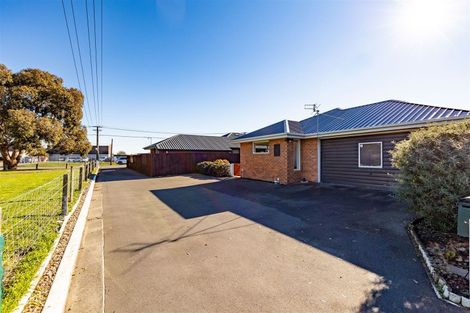 Photo of property in 2 Daniela Lane, Linwood, Christchurch, 8062
