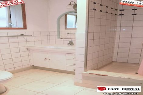 Photo of property in 132 Rangatira Road, Beach Haven, Auckland, 0626