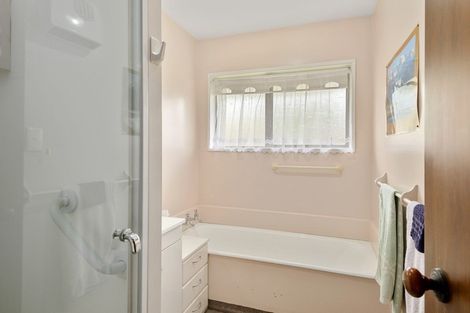 Photo of property in 20c Field Terrace, Upper Riccarton, Christchurch, 8041