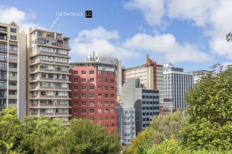 Photo of property in Terrace Tower Apartments, 8e/126 The Terrace, Wellington Central, Wellington, 6011
