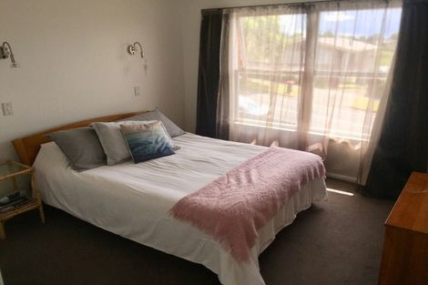 Photo of property in 2/11 Felton Mathew Avenue, St Johns, Auckland, 1072