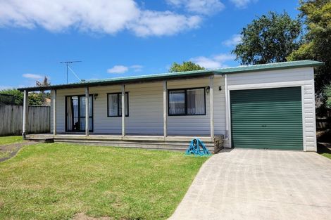 Photo of property in 21 Willoughby Avenue, Howick, Auckland, 2014