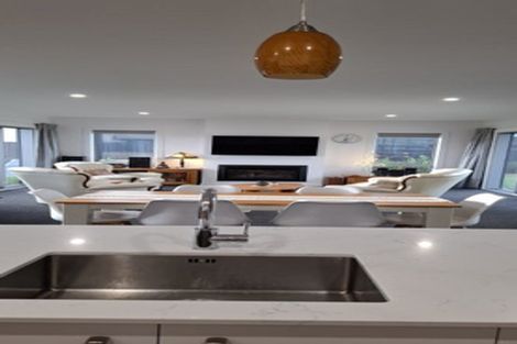 Photo of property in 45 Ngaru Crescent, Wharewaka, Taupo, 3330