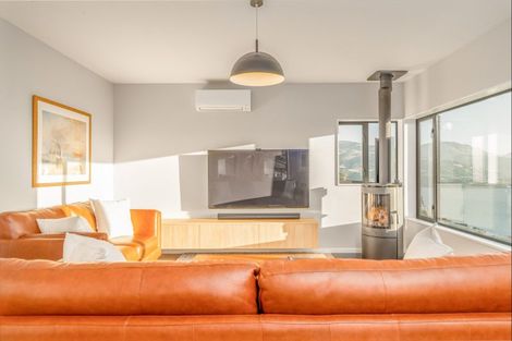 Photo of property in 30 Gilmour Terrace, Lyttelton, 8082