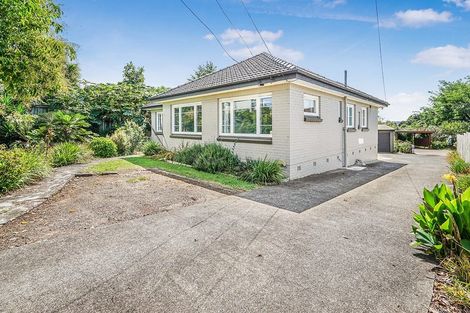 Photo of property in 233 Cambridge Road, Hillcrest, Hamilton, 3216