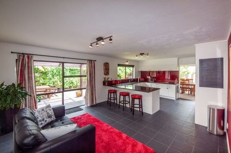 Photo of property in 75 Halswater Drive, Churton Park, Wellington, 6037