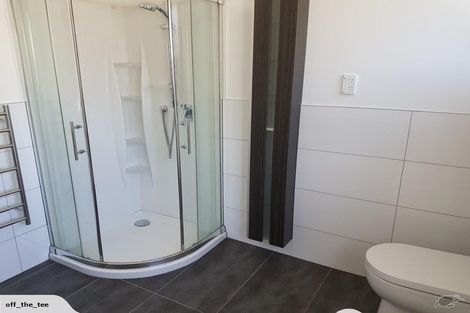 Photo of property in 9 Hillcrest Avenue, Hillcrest, Auckland, 0627