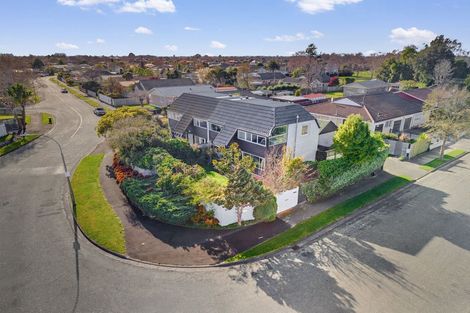 Photo of property in 1 Quinton Place, Bishopdale, Christchurch, 8053