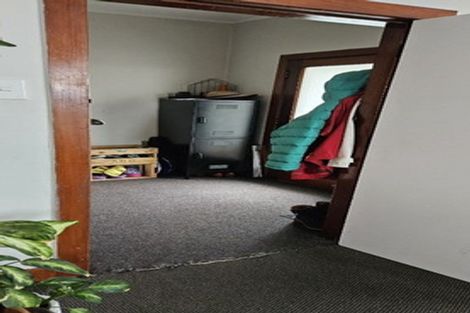Photo of property in 27 Bulteel Street, New Plymouth, 4310