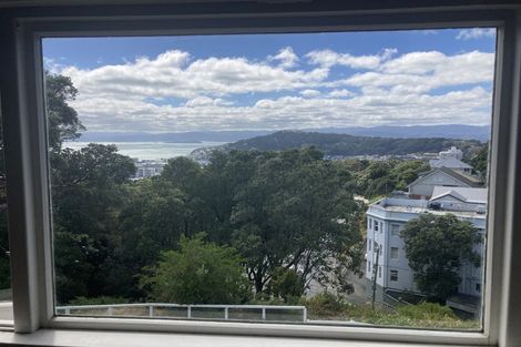 Photo of property in 5/56 Tanera Crescent, Brooklyn, Wellington, 6021