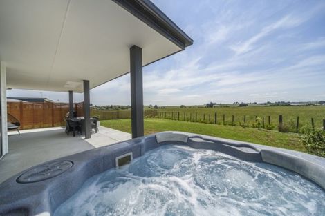 Photo of property in 6 George Street, Bulls, 4818