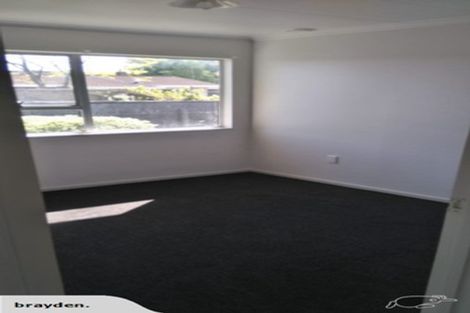 Photo of property in 3 Bryce Place, Kelvin Grove, Palmerston North, 4414
