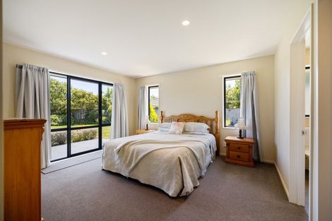 Photo of property in 55 Douglas Road, Amberley, 7410