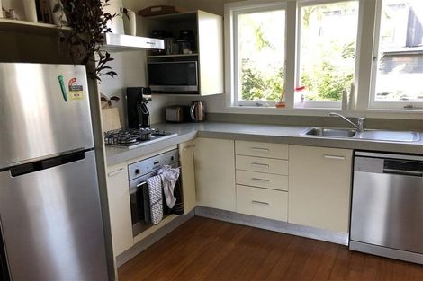 Photo of property in 3/289 Lake Road, Hauraki, Auckland, 0622