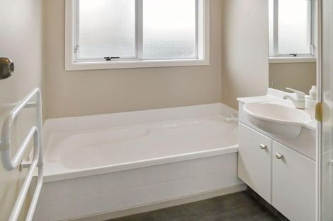 Photo of property in 39 Claridges Road, Casebrook, Christchurch, 8051