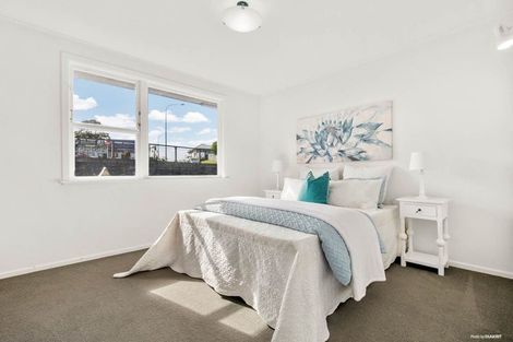 Photo of property in 544 Glenfield Road, Glenfield, Auckland, 0629