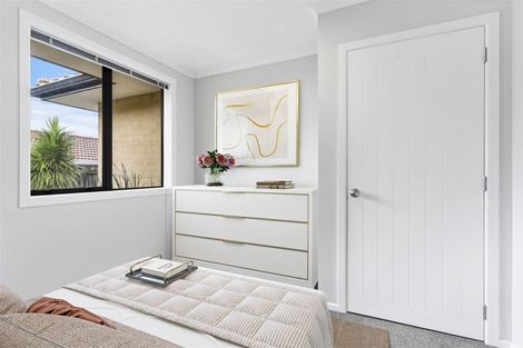 Photo of property in 24 Caltra Place, East Tamaki, Auckland, 2016