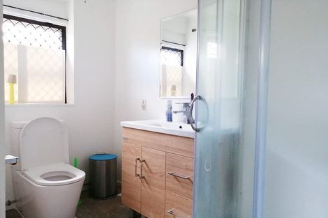 Photo of property in 33 Coronation Road, Hillcrest, Auckland, 0627