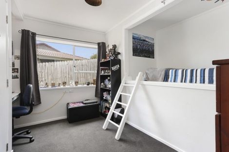 Photo of property in 9 Montclair Rise, Browns Bay, Auckland, 0630