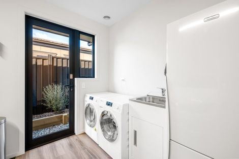 Photo of property in 219 Aubrey Road, Wanaka, 9305