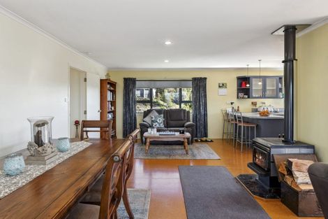 Photo of property in 33 Turangitukua Terrace, Kuratau, Turangi, 3381