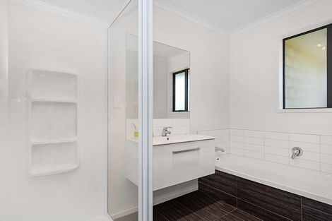 Photo of property in 122 The Boulevard, Papamoa Beach, Papamoa, 3118