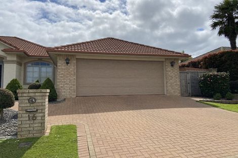Photo of property in 16 Hendrika Court, Hobsonville, Auckland, 0618