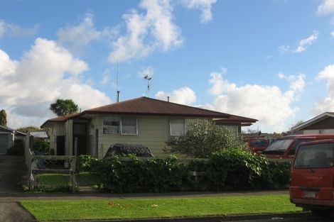 Photo of property in 58 Monowai Place, Westbrook, Palmerston North, 4412