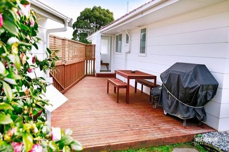 Photo of property in 40 Hindmarsh Street, Henderson, Auckland, 0612