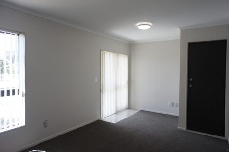 Photo of property in 3/3 Wallson Crescent, Wiri, Auckland, 2104