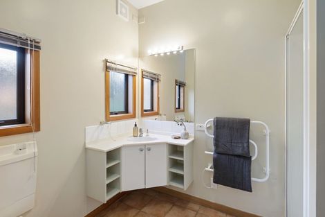 Photo of property in 105 Hawford Road, Opawa, Christchurch, 8023